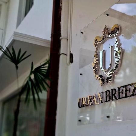 Urban Breeze 호텔 Kundasale 외부 사진